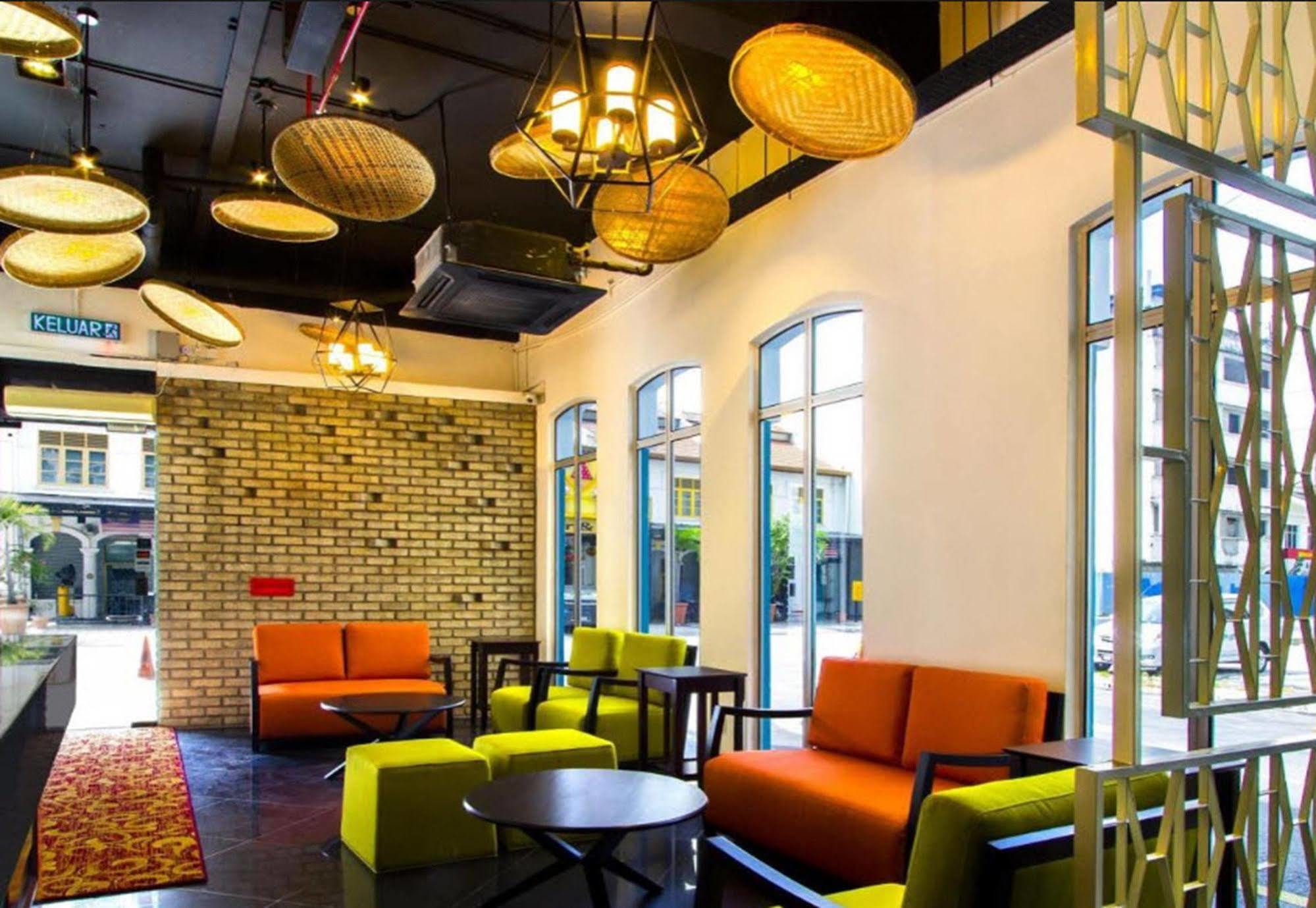 Oyo 127 The Reeds Hotel Kuala Lumpur Bagian luar foto