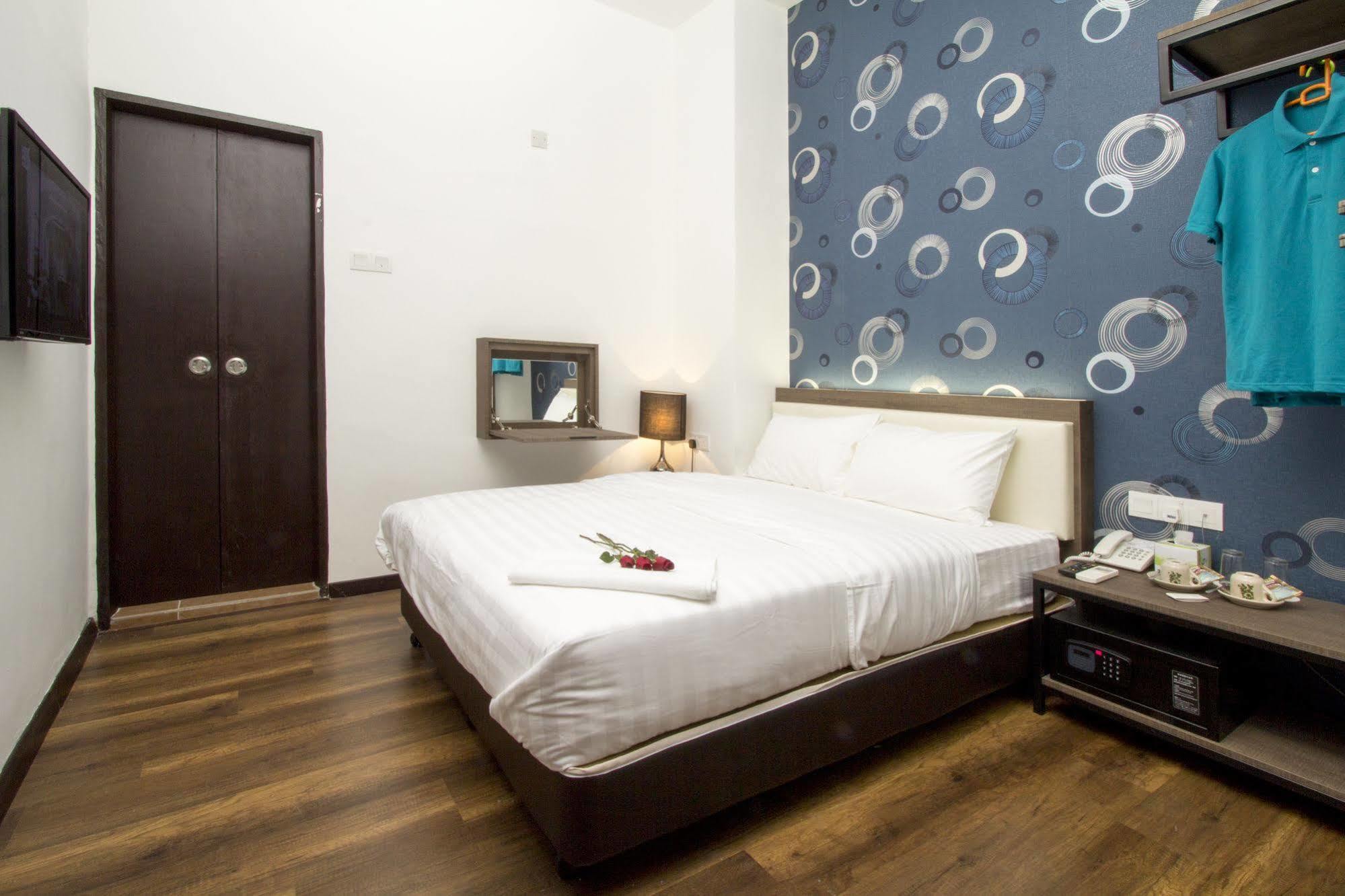 Oyo 127 The Reeds Hotel Kuala Lumpur Bagian luar foto