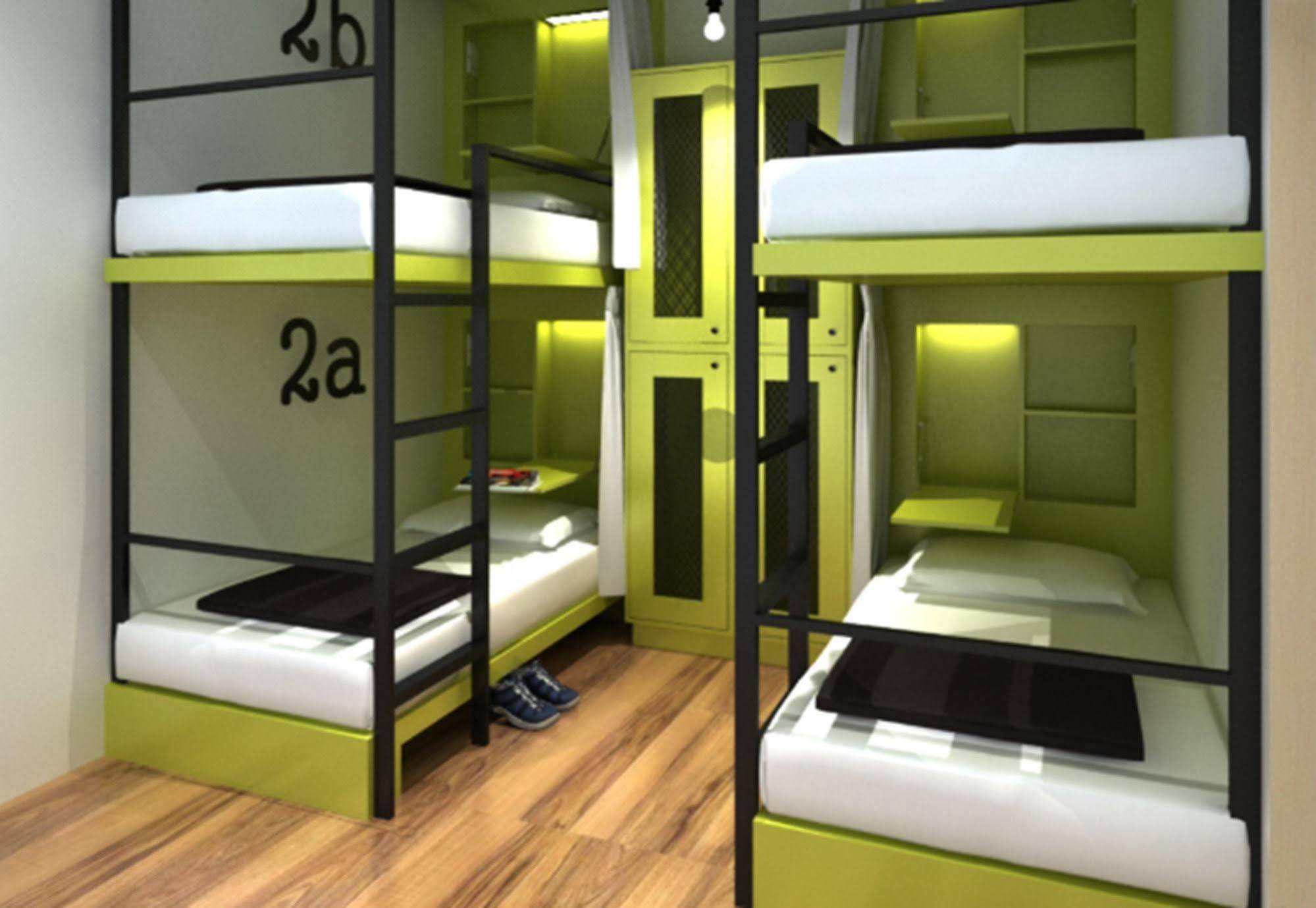 Oyo 127 The Reeds Hotel Kuala Lumpur Bagian luar foto