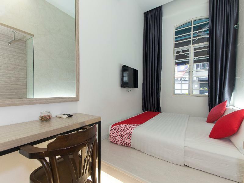 Oyo 127 The Reeds Hotel Kuala Lumpur Bagian luar foto