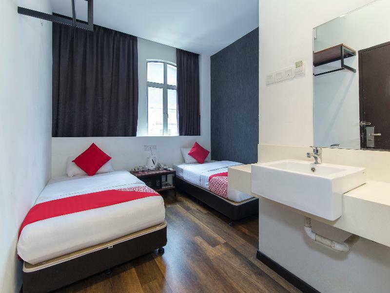 Oyo 127 The Reeds Hotel Kuala Lumpur Bagian luar foto